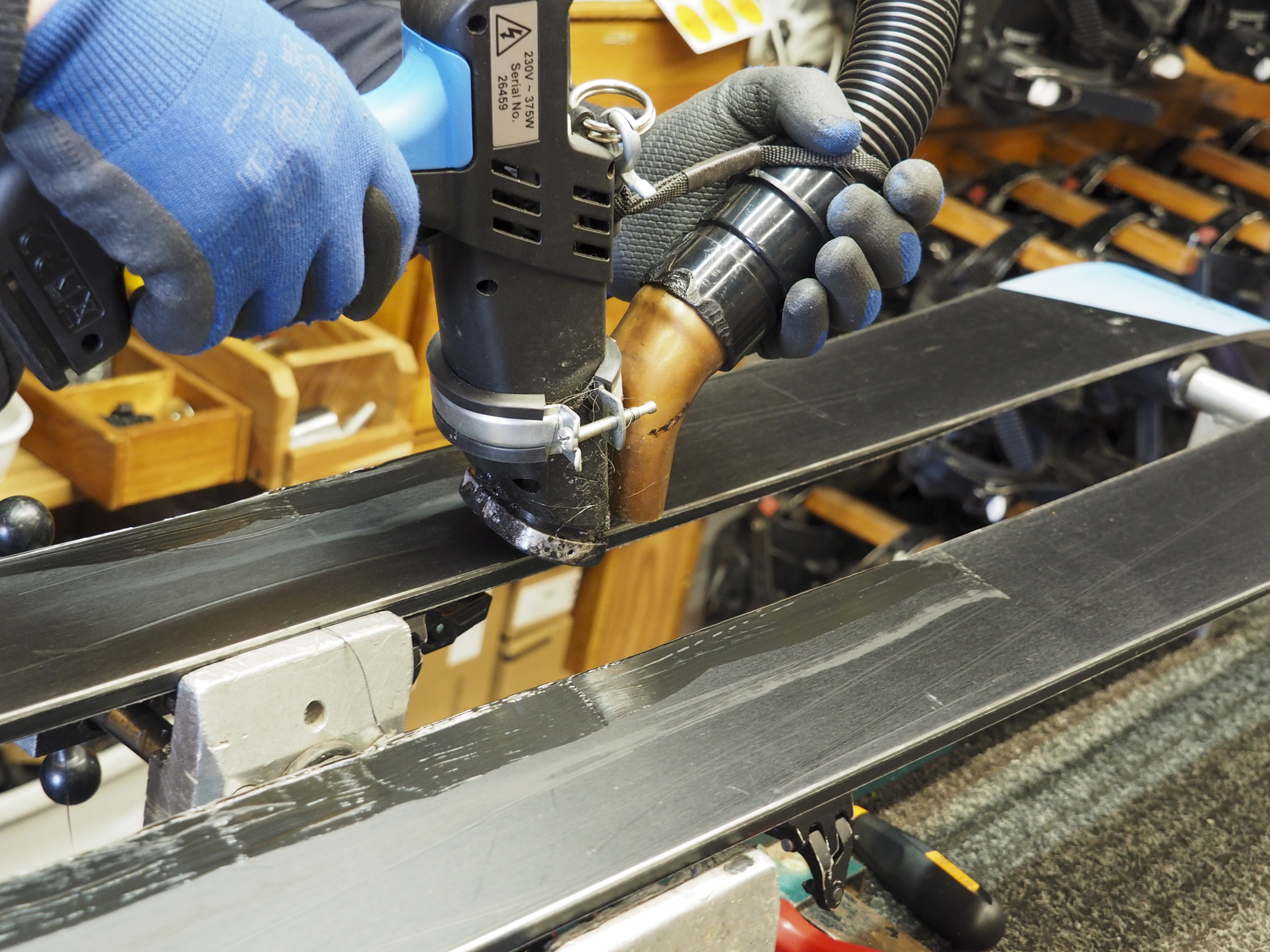 Macchina professionale per sciolinatura